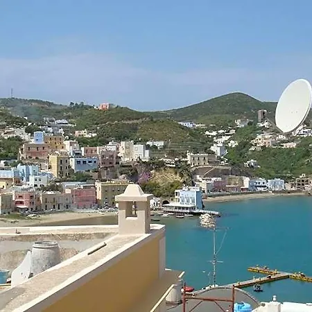 Del Capitano Hotel 2*
