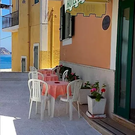 酒店 Del Capitano 蓬扎