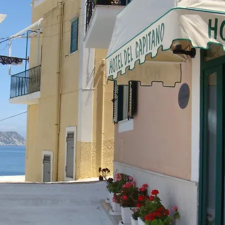 Del Capitano 2* Ponza