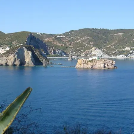 Del Capitano מלון 2*