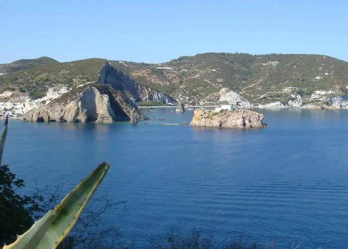 Del Capitano ホテル 2*